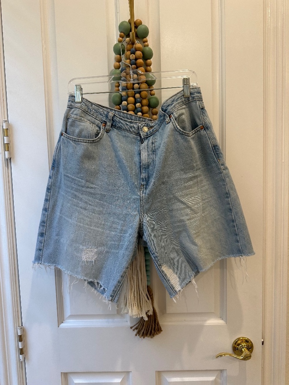Jean cutoffs Sz 31